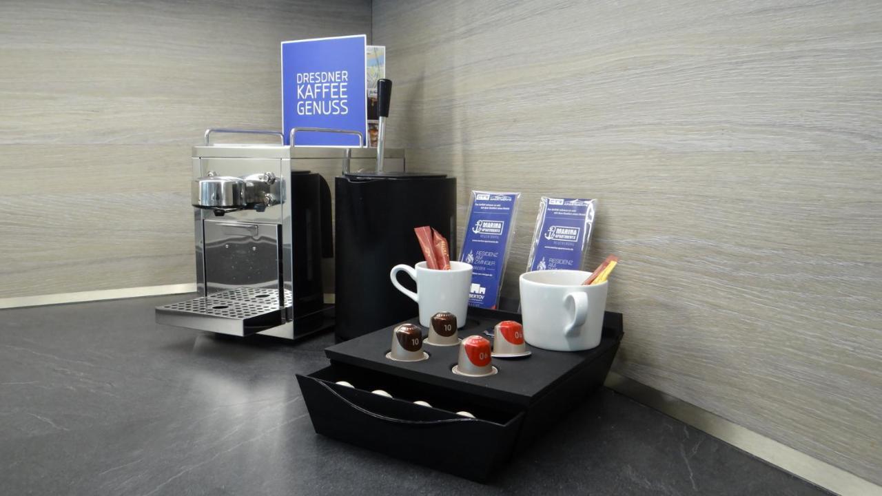 Residenz Am Zwinger Aparthotel Dresden Bagian luar foto A coffee machine