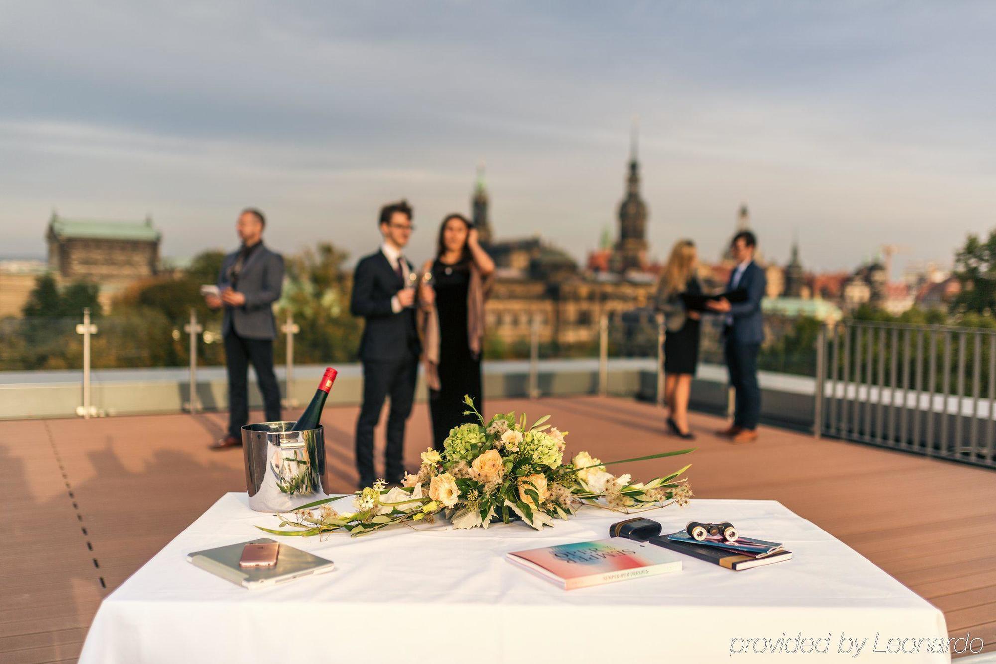 Residenz Am Zwinger Aparthotel Dresden Bagian luar foto