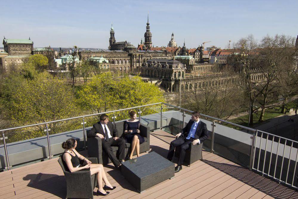 Residenz Am Zwinger Aparthotel Dresden Bagian luar foto The rooftop terrace